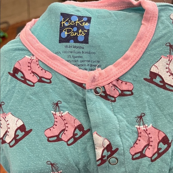 Kickee Pants Blue and Pink ice skates Kids Footie - Picture 10 of 10